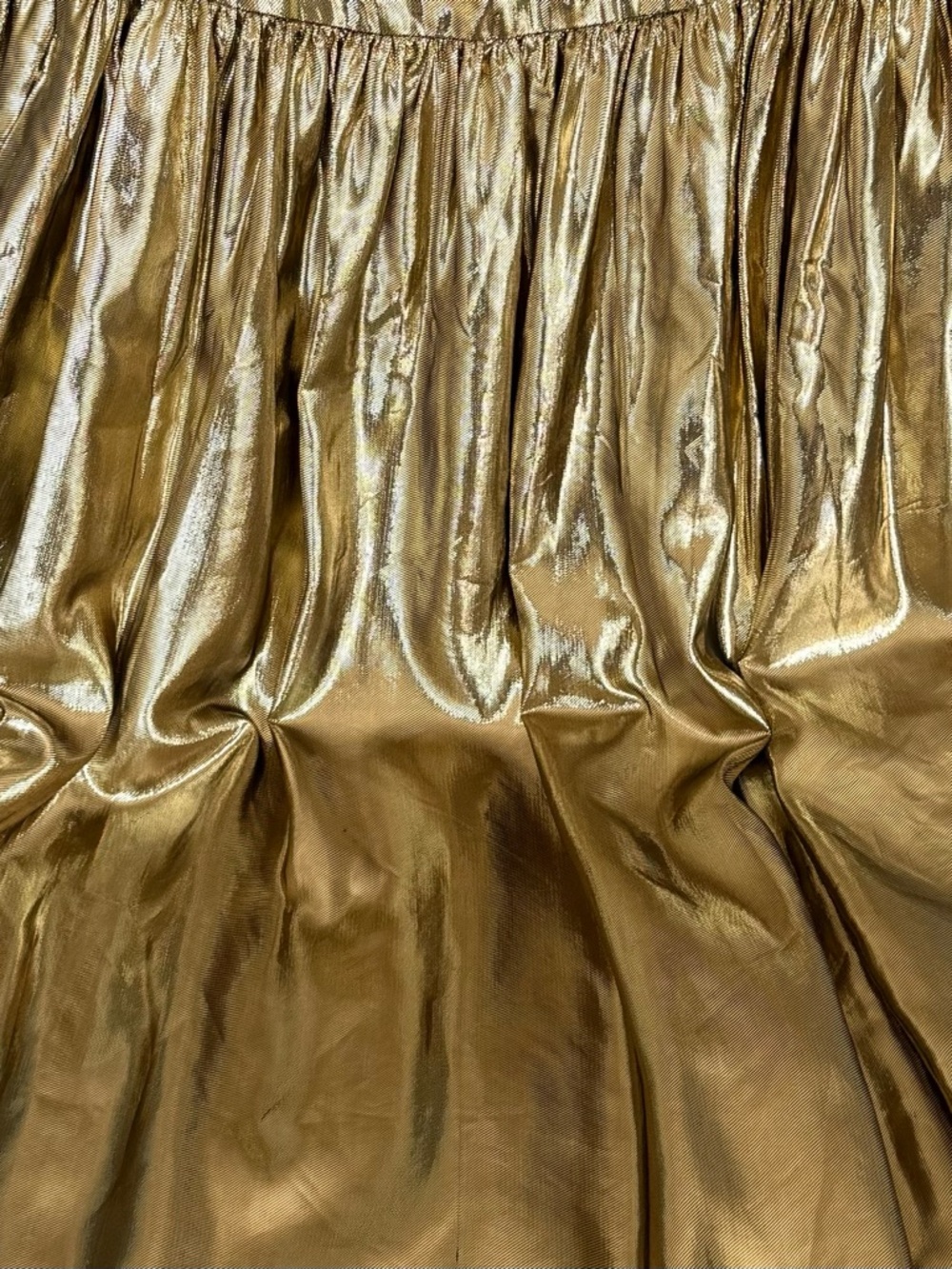 vintage lamé skirt - Picture 3 of 8